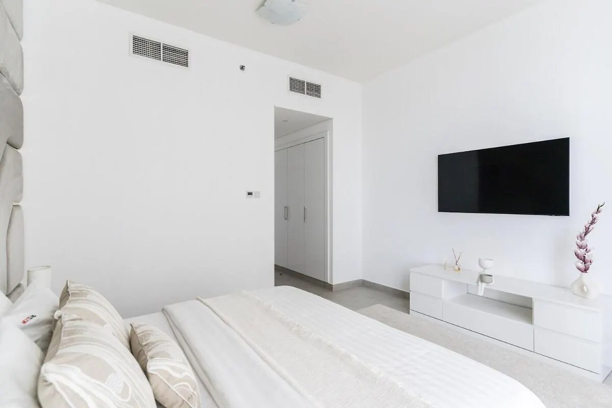 3Br Apartment In The Heart Of Dubai Marina
