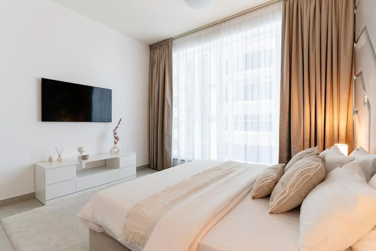 3Br Apartment In The Heart Of Dubai Marina 0*,